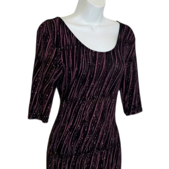 Next Runway Collection Holiday Dress - Picture 4 of 11